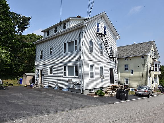 2nd image of 87 1st St