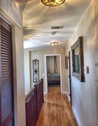 5th image of 4874 Hart Dr