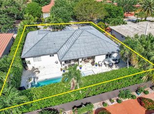 17713 NW 87th Pl, Hialeah, FL 33018