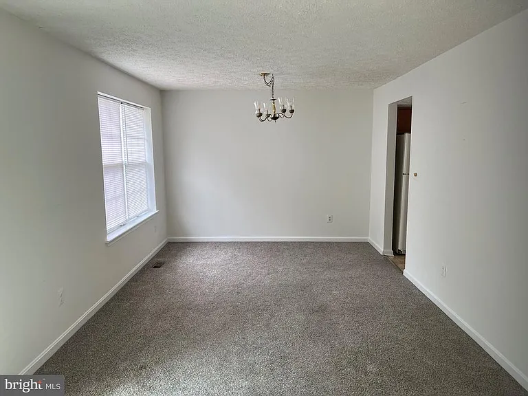 1520 Murray Pl — Photo 5