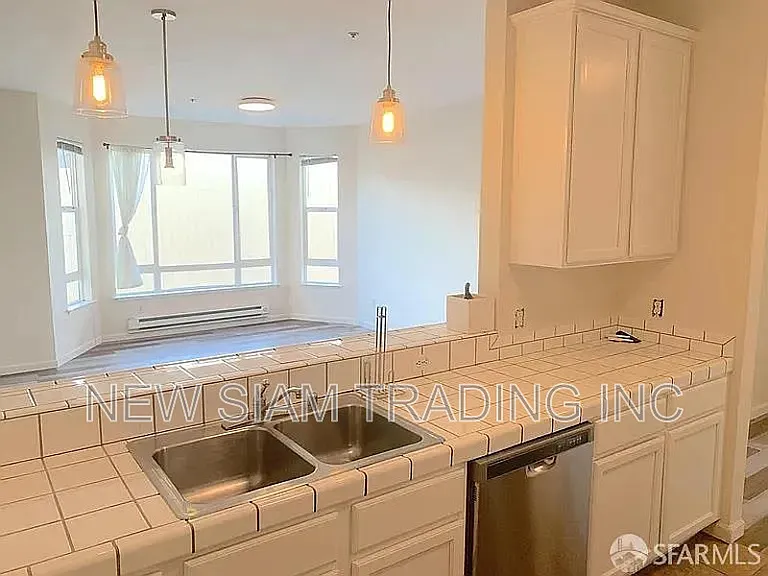 5810 Mission St #207 — Photo 1