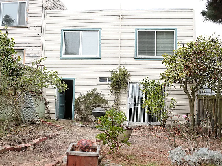 44 Ashton Ave — Photo 15