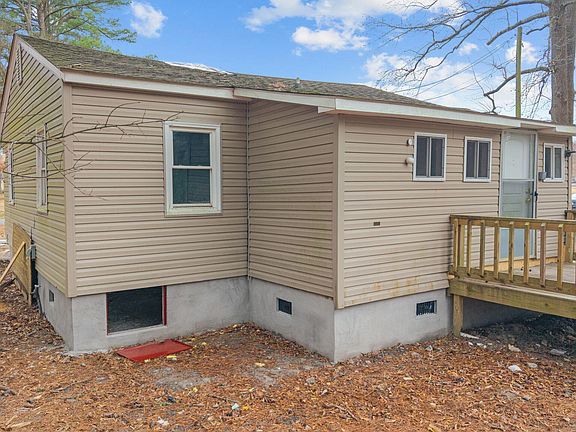 4th image of 545 Garrett Island Road