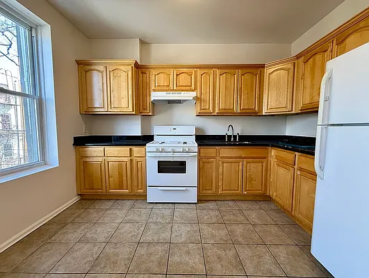 Rented by Gama Group | media 3