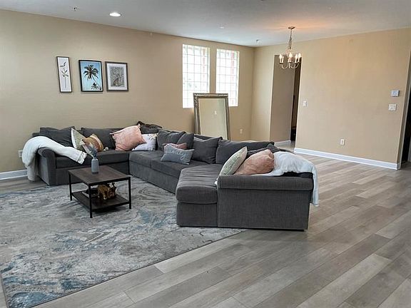 3rd image of 770 Millbrae Ct Unit 1