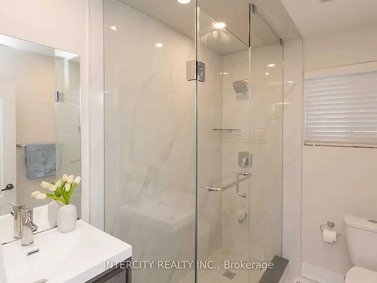 781 Drury Ln — Photo 18