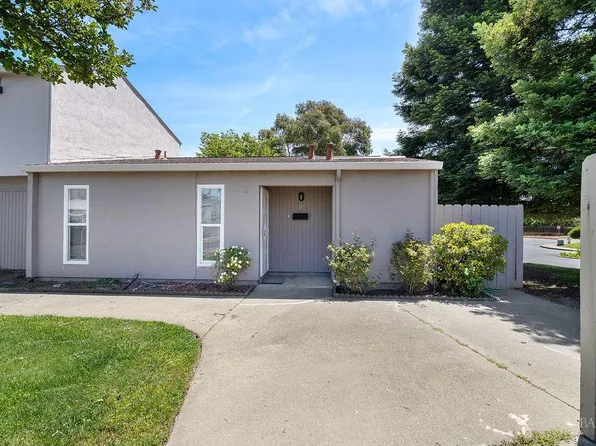 15 El Cerrito Court, Fairfield, CA 94533