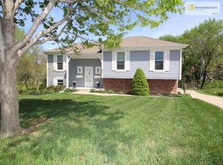 4801 Cody St, Shawnee, KS 66203