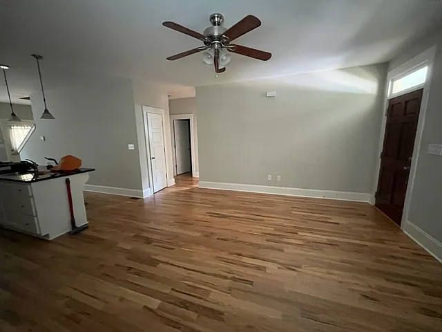 270 Lake St — Photo 6