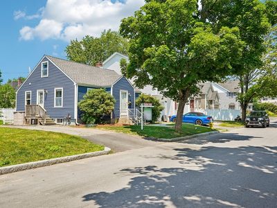 10 Standish St, Worcester, MA, 01604
