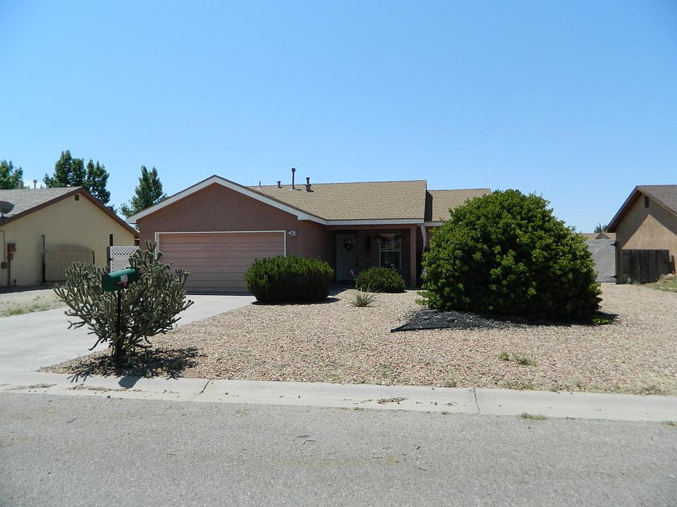 1st image of 12 Timothy Dr