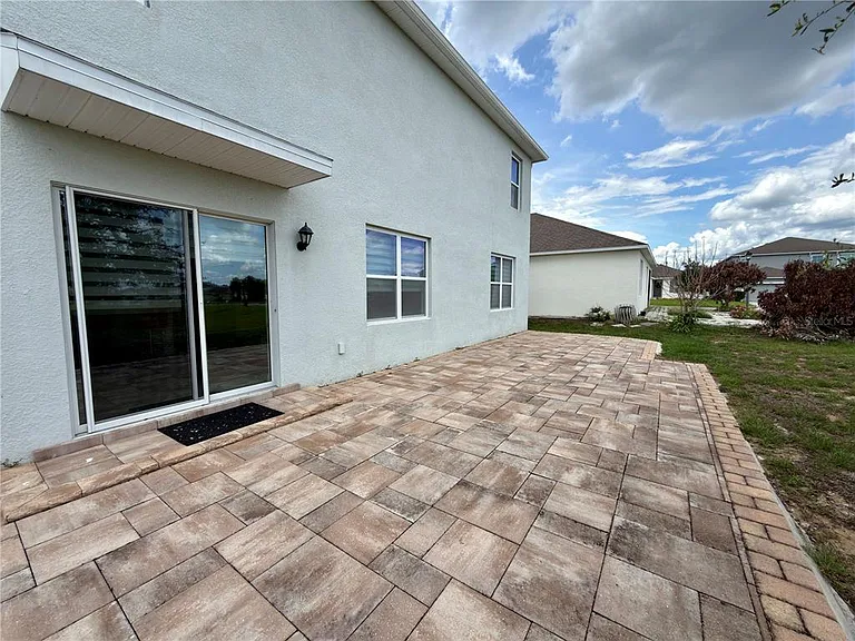 9004 Tuscan Cypress St — Photo 40