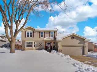 1936 Connie Dr, Crest Hill, IL 60403