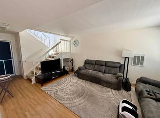 9575 Easter Way APT 5, San Diego, CA 92121
