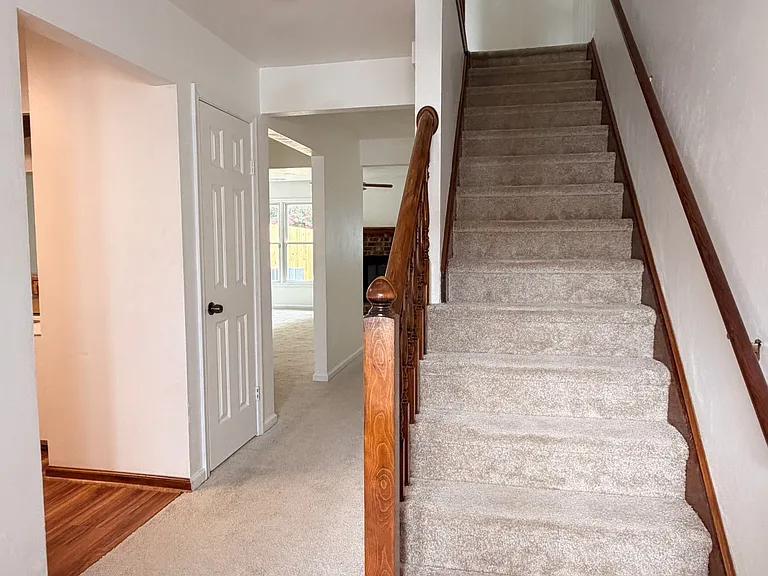 1357 Hafford Rd — Photo 15