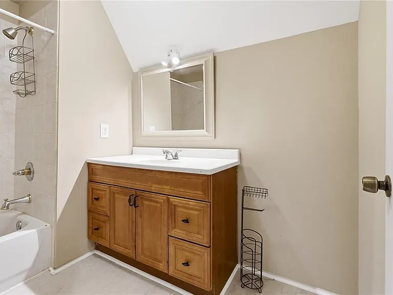 3309 Bethany Bnd — Photo 22