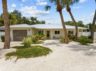 801 Edgemere Ln, Sarasota, FL 34242