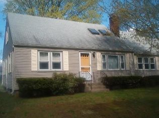 5 Walker St, Maynard, MA 01754