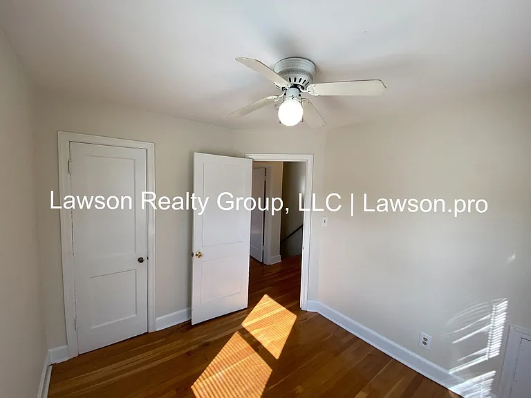 Bowman 2611-2613 — Photo 22