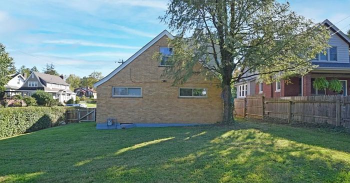 2nd image of 3311 Boudinot Ave