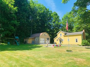 4376 Nichols Rd, Nedrow, NY 13120