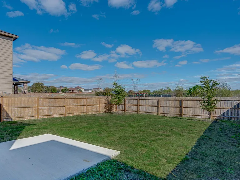 1806 Overlook Bnd — Photo 24