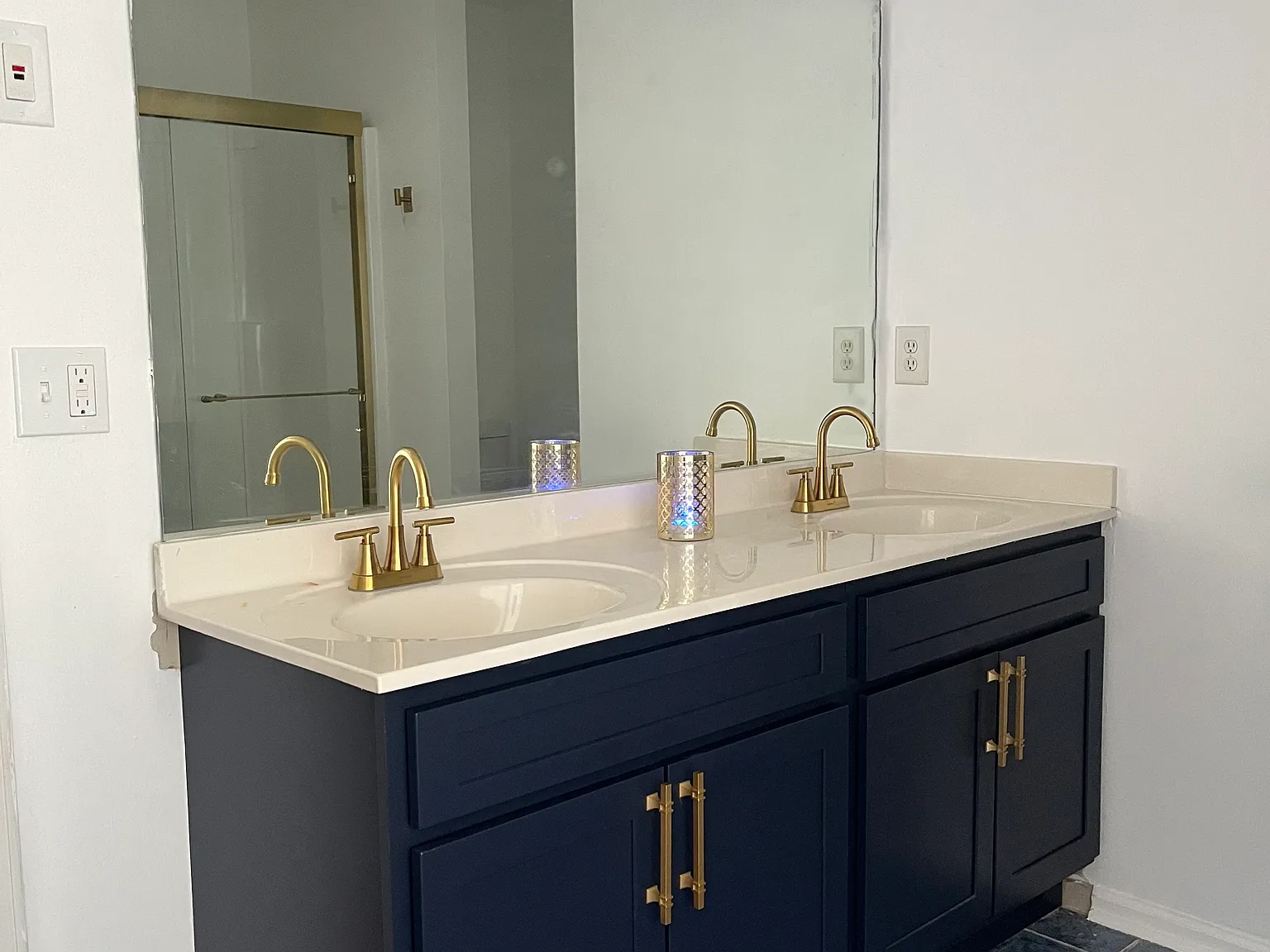 4 bed, 2877 sqft, $2,900 — Photo 3