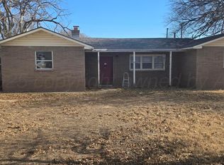 1307 Elm Ave, Dalhart, TX 79022