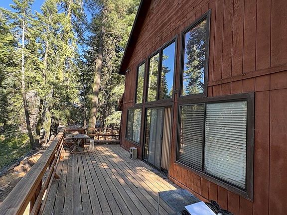5th image of 58072 Summit Drive