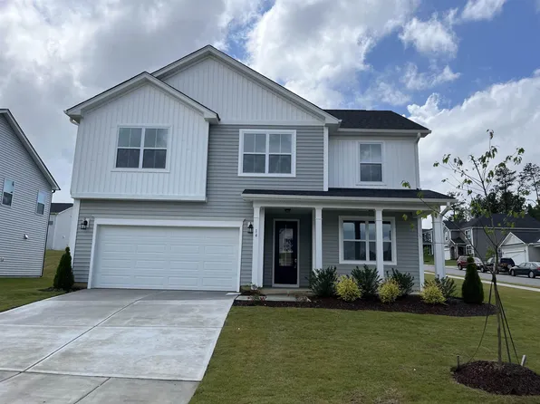14 Kingsford Ln, Fuquay Varina, NC 27526