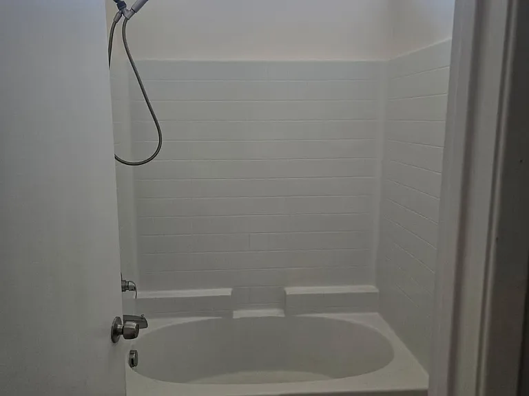 13533 Fox Point Rd — Photo 3
