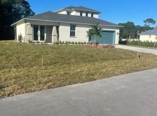 6215 NW Odate Ct, Port Saint Lucie, FL 34983