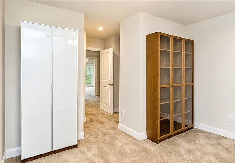 2516 Adele Ct — Photo 30