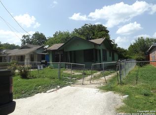 919 Lombrano St, San Antonio, TX 78207