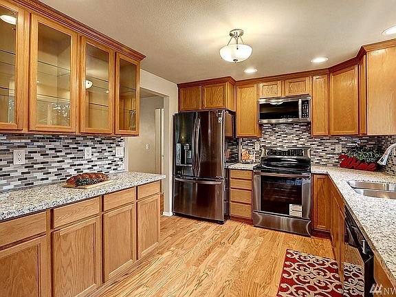3rd image of 15914 57th Avenue Ct E