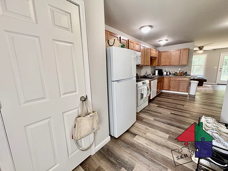 57 Green St #106 — Photo 4