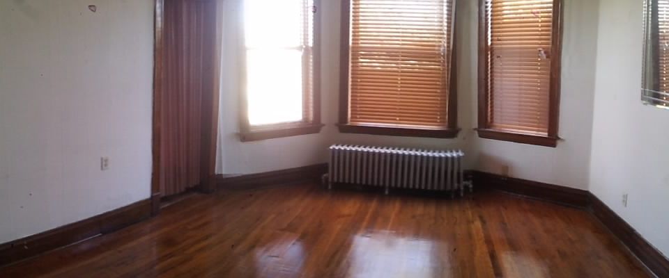1st image of 3835 W Grenshaw St