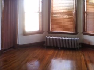 3835 W Grenshaw St, Chicago, IL 60624