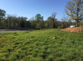 284 Miles Ln, Evington, VA 24550