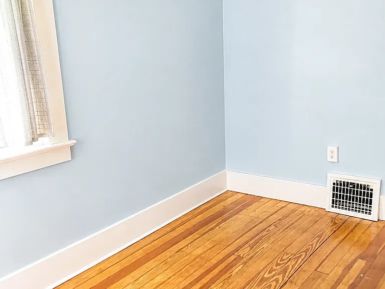 714 W Liberty St #3 — Photo 8