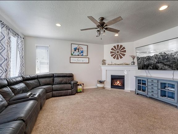 5th image of 5504 W Distler Ln