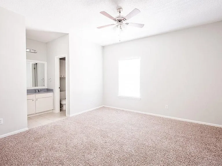 3707 Buffalo Springs Trl #303 — Photo 8