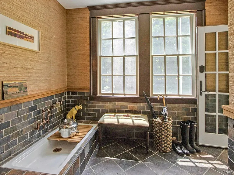 314 Haverstraw Rd — Photo 14
