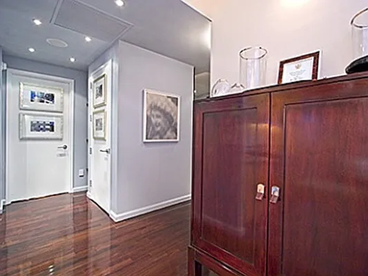 Sold by Sotheby's International Realty | media 30