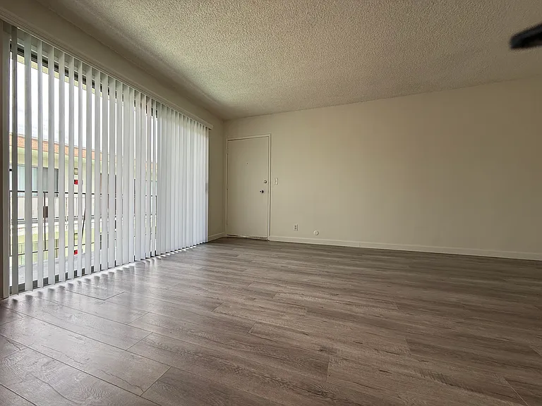 2020 Preuss Rd #209 — Photo 11