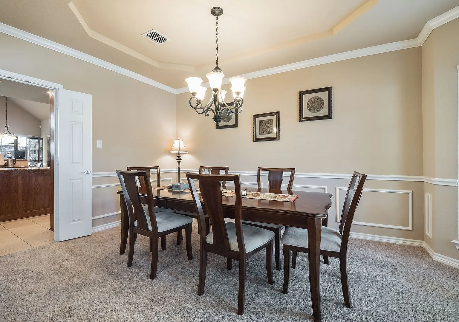 5 bedroom home in Murphy! — Photo 4