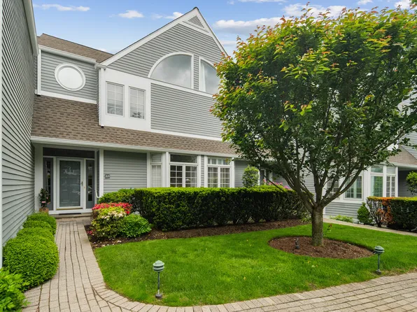 44 Hale Lane, Darien, CT 06820