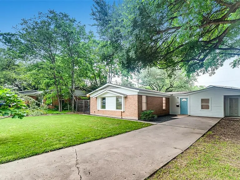 4813 Blueberry Trl — Photo 31