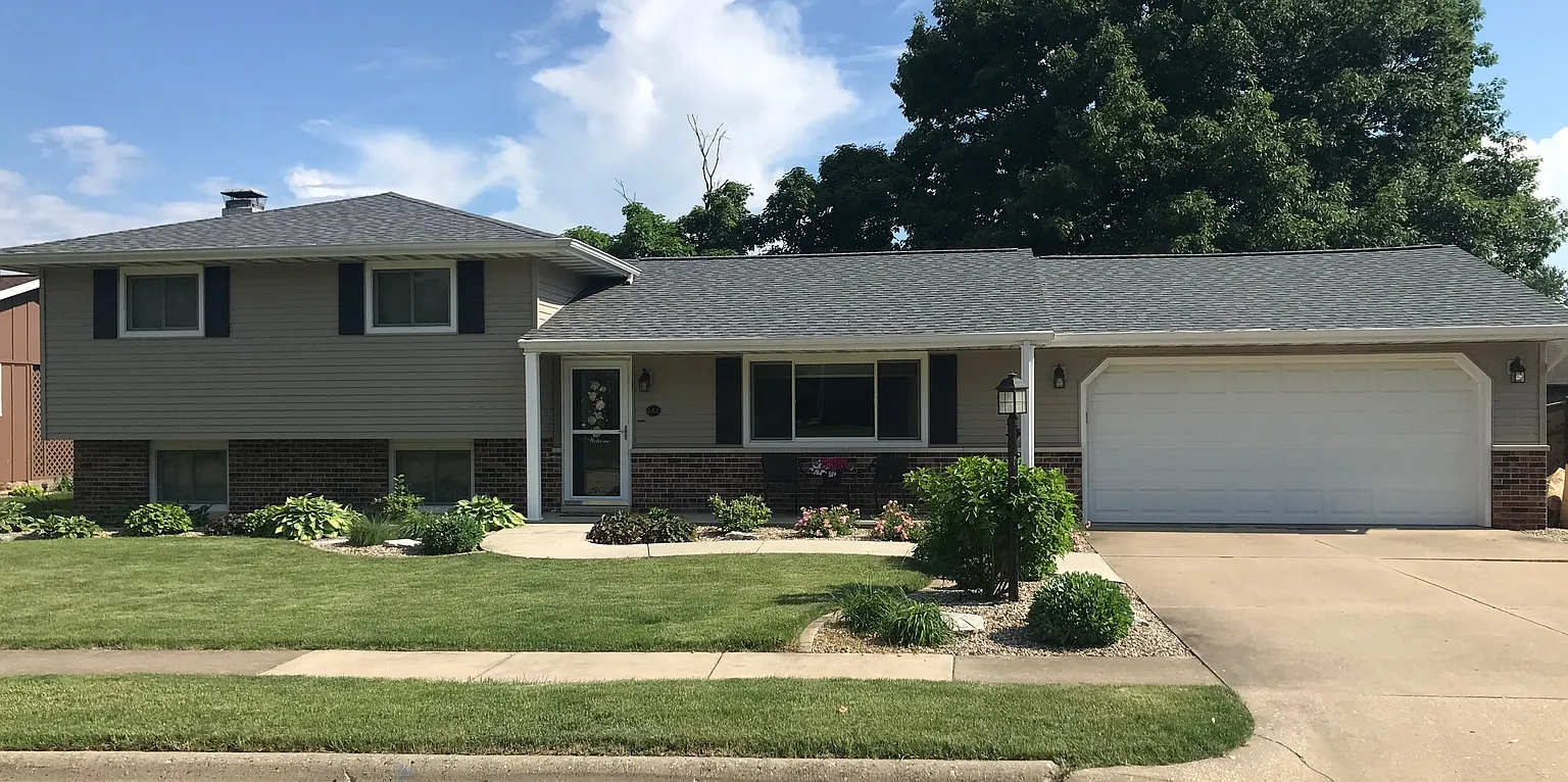 642 Taylor St photo 1