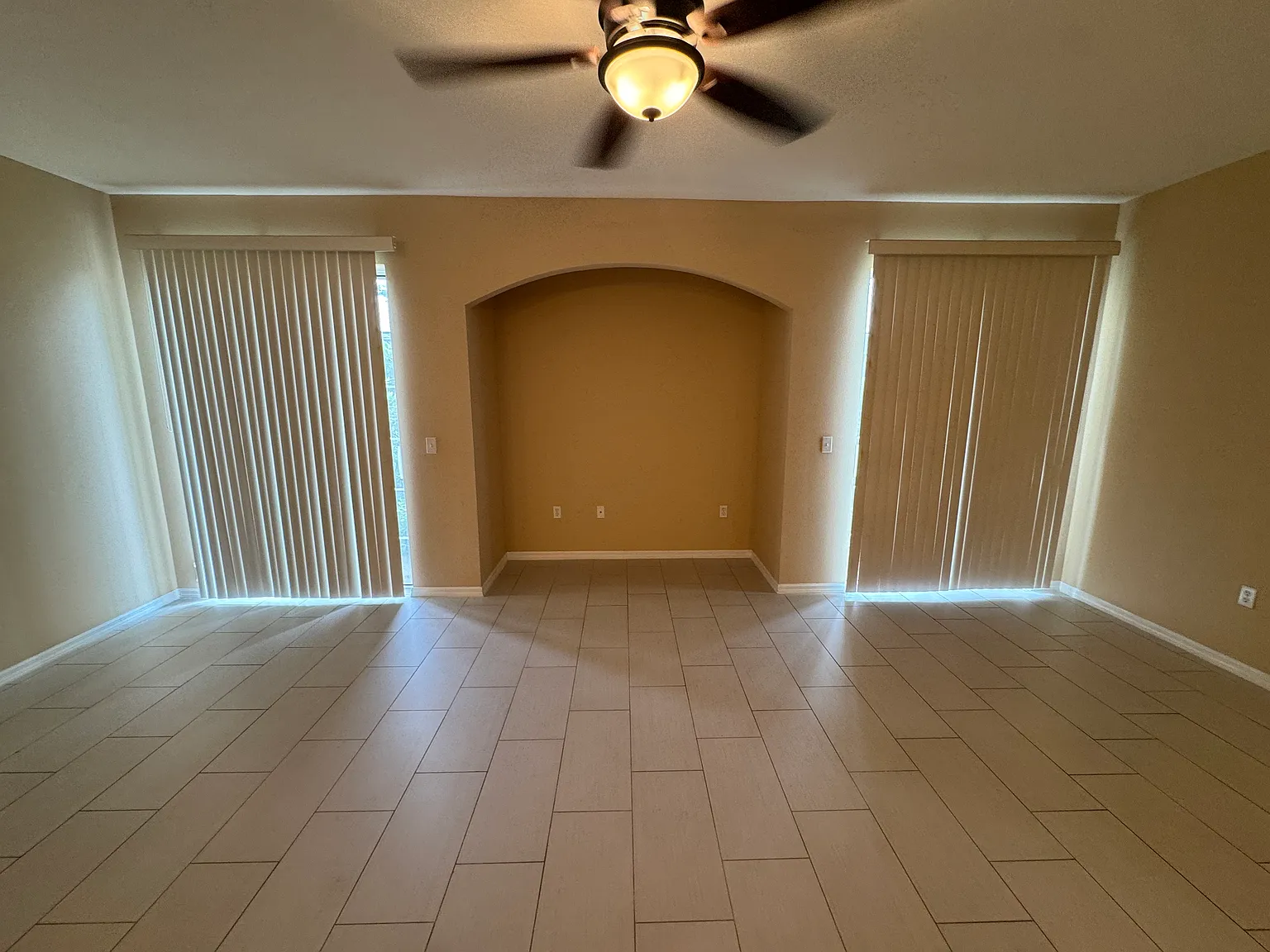 3 bed, 2.5 bath, 1776 sqft, $2,900 — Photo 4